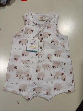 Viverano organic cotton Romper, 6-12 mths, NWT